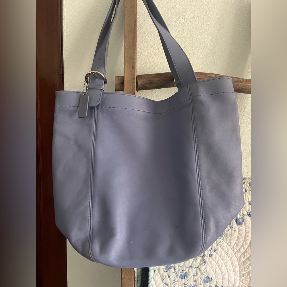 Vintage Coach SoHo Bag XL Tote Periwinkle 4082